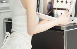 第一时间冲进51.com，网址上都是你不知道的秘密！