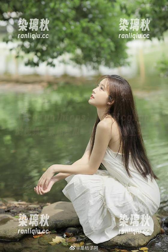 htpps冫丿丿51cg.fun里的视频：真相跟瓜一样，越看越上头。