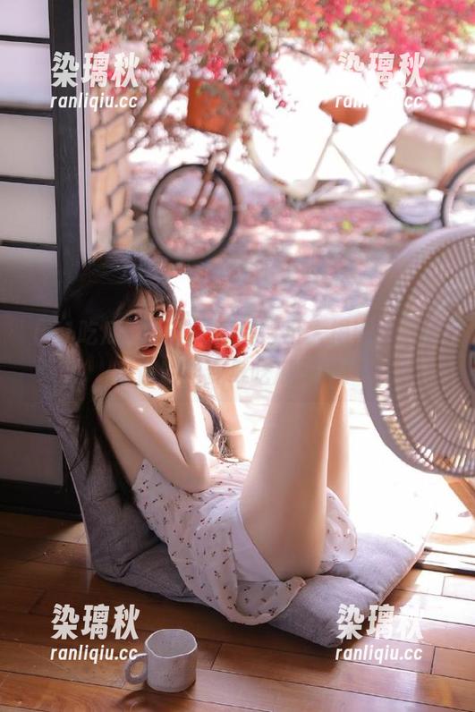 51吃瓜网首页大揭密，下载后你也能变身吃瓜专家！