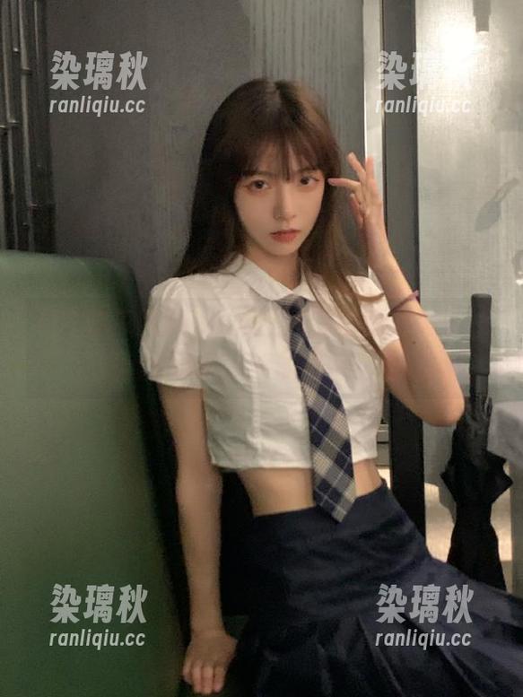 51吃瓜网网页看瓜太快乐，简直是吃瓜高手的秘密基地！