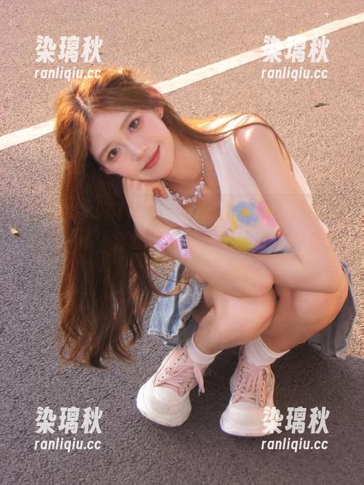 718.sx 718.sx热辣爆料,藏不住的瓜连成一线,链接赶紧点,别让精彩溜走了!