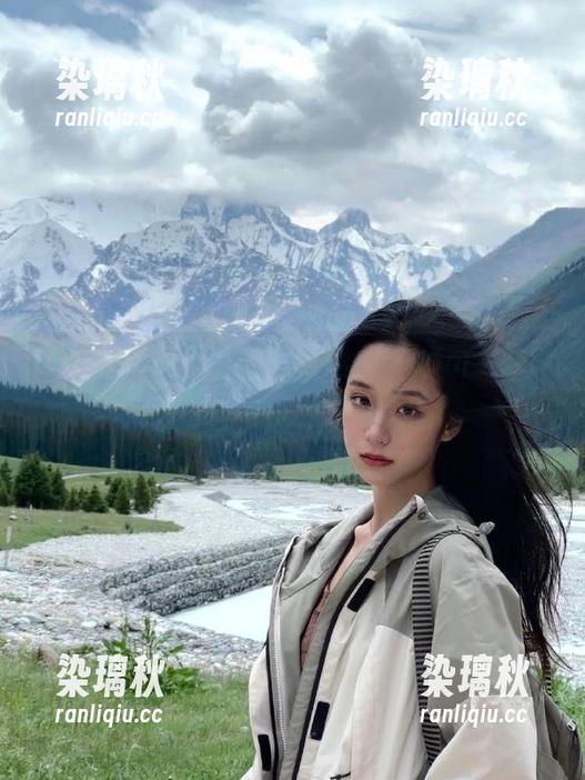 91cg 发布!听说91cg06.com上的瓜都能戳破宇宙,你信不信?