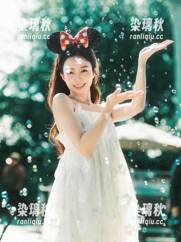 91吃瓜 咱们聊聊91吃瓜的黑料视频,今天的瓜咋这么甜!