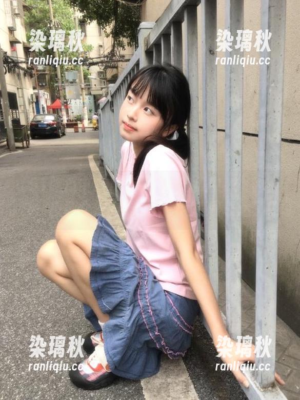 91吃瓜中心 看完“91吃瓜中心”的视频,瓜群众们的心声只能用哀嚎表达了!
