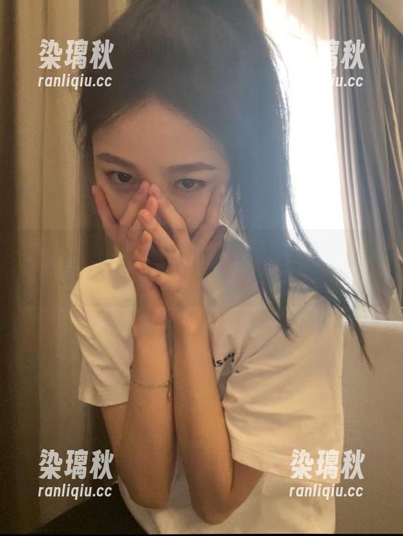 998.su说：点击链接，咱们一起瓜田探险去！