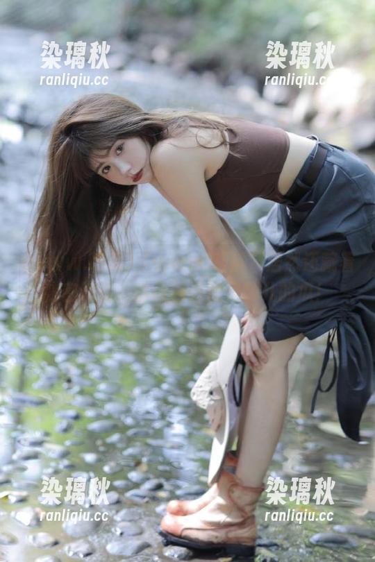 www.吃瓜 “www.吃瓜”居然还藏着秘密地址,谁敢告诉我是哪儿的瓜!