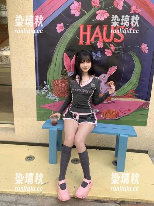 跟风追热梗！今日吃瓜51首页网友评论，围观群众的思维大碰撞！