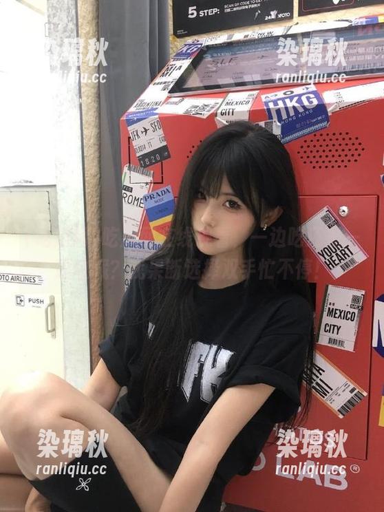 吃瓜网在线观看，一边吃还是一边收藏？我果断选择双手忙不停！