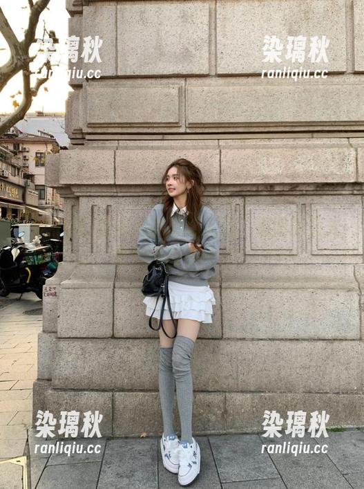 吃瓜网的隐秘入口，朝阳的亮光仿佛在暗示什么？