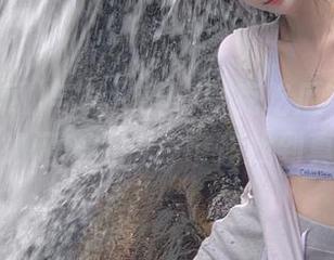 与其纠结“夸克吃瓜”叫什么，不如闪电收藏，带你找到真相！