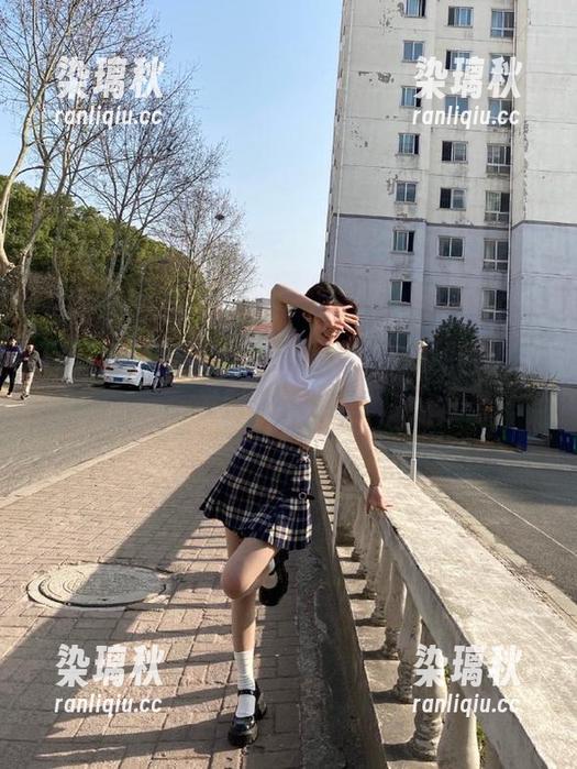 登录扒哥黑料，在线翻牌子，发财就看此间！