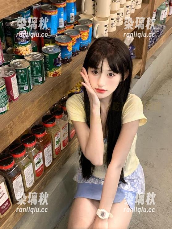 网址狂欢！黑料吃瓜带你领略反差免费