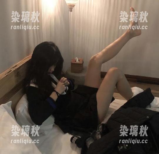直达“黑料吧”，新鲜的绯闻犹如快递上门，哈哈，真是好享受！