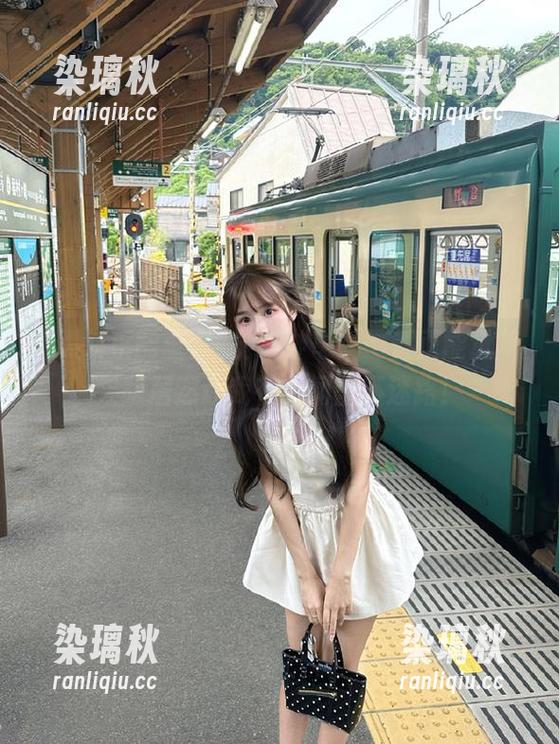 感觉好神奇，黑料正能量苹果版居然让我在绯闻里不迷路！
