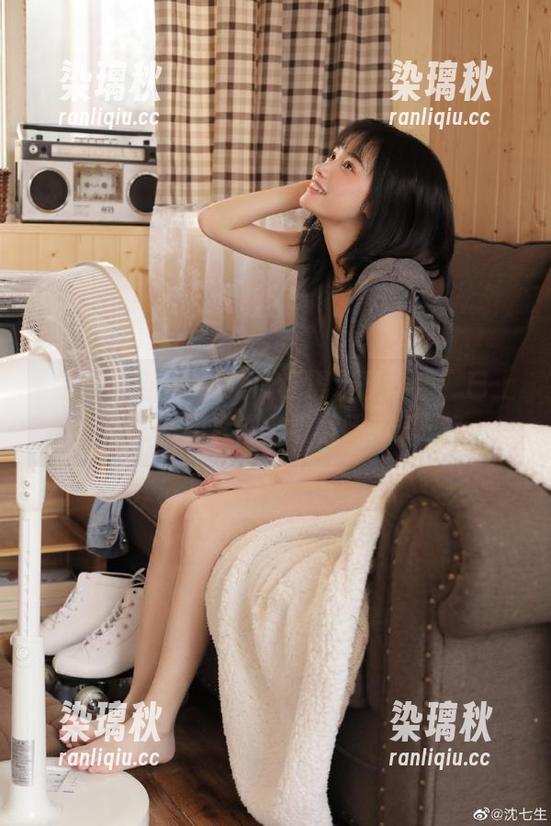 最新版“黑料正能量”已上线，iOS用户准备好被喂瓜了吗？