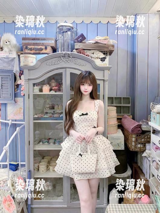 深夜更新？“黑料正能量”让你的朋友们永不迷路，吃瓜更聪明！