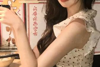 黑料社在线评测：今日的瓜，看得我心潮澎湃，这场戏真是意外的好看。
