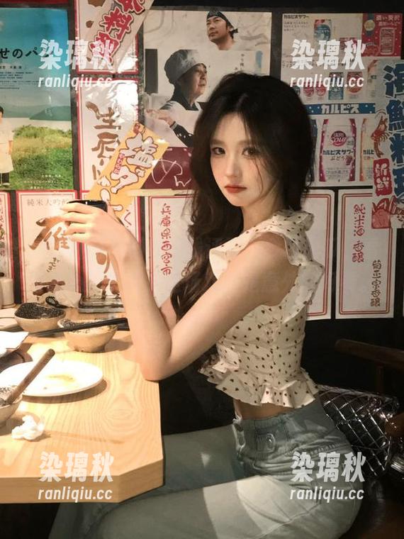 黑料社在线评测：今日的瓜，看得我心潮澎湃，这场戏真是意外的好看。