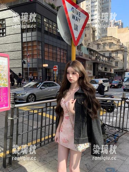 哇哦！黑料社区更新在线，今天让我们捉捉那些不小心‘在线’的黑星！