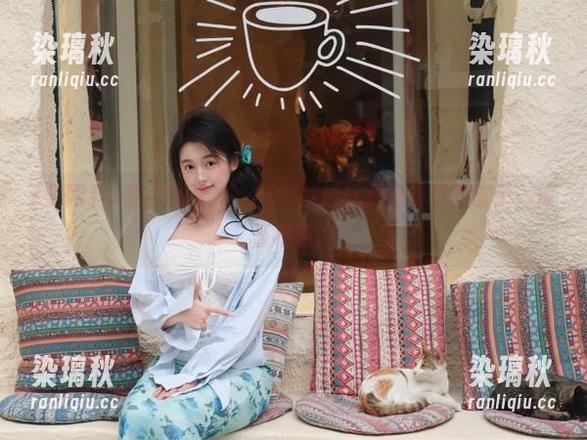 看“黑网料”APP就像打开潘多拉的盒子，惊喜不断！